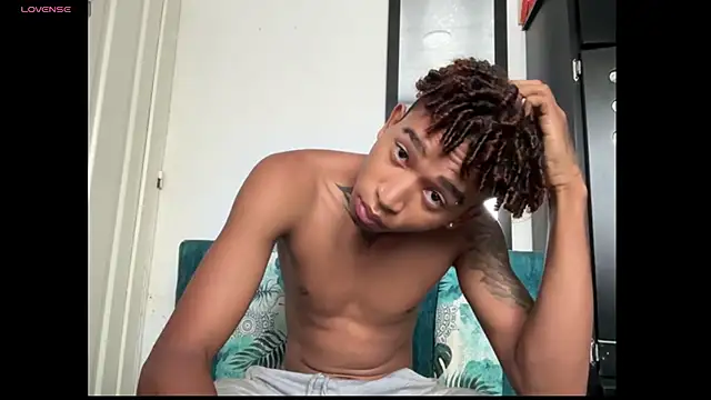 sexy blacks  online show from 22, 10, 2025