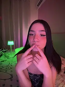 ShannonShanny online show from 17, 10, 2025