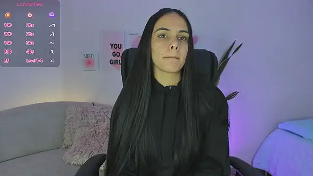 ChloeHarper  online show from 25, 2, 2025