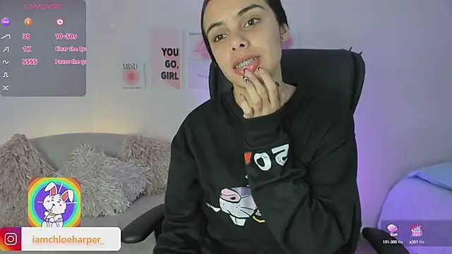 ChloeHarper  online show from 4, 3, 2025