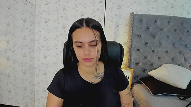 Snapshot of ChloeHarper_ chatting on 24, 7, 2026 ChloeHarper online show from 24, 7, 2026