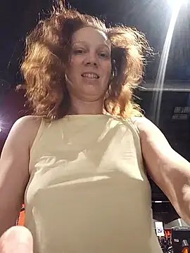 Exhibitionsplit online show from 14, 2, 2026