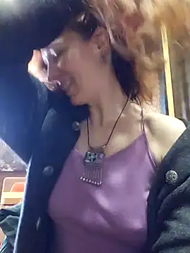 Exhibitionsplit online show from 19, 4, 2026