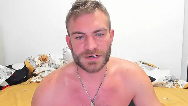 Snapshot of 10in_deluxe chatting on 31, 12, 2024 10in deluxe online show from 31, 12, 2024