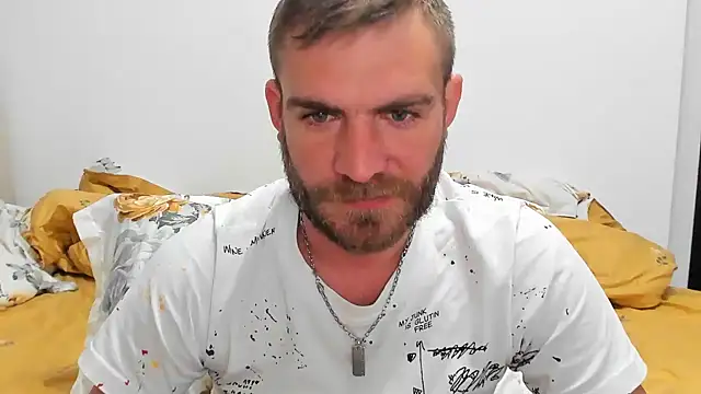 Snapshot of 10in_deluxe chatting on 3, 1, 2025 10in deluxe online show from 3, 1, 2025