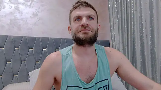 Snapshot of 10in_deluxe chatting on 1, 2, 2026 10in deluxe online show from 1, 2, 2026