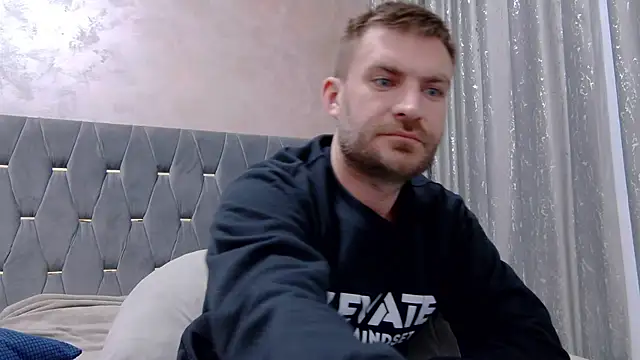 Snapshot of 10in_deluxe chatting on 7, 2, 2026 10in deluxe online show from 7, 2, 2026