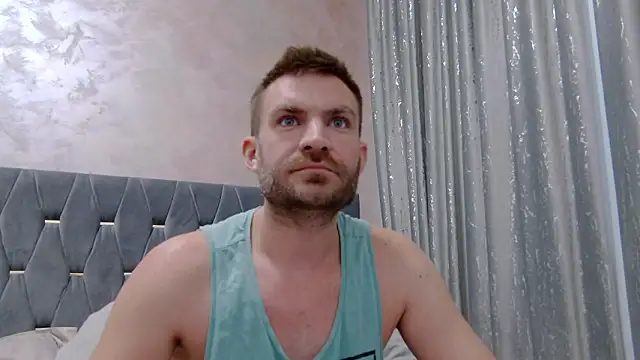 Snapshot of 10in_deluxe chatting on 8, 2, 2026 10in deluxe online show from 8, 2, 2026