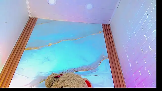 CoralineSweett online show from 22, 11, 2025