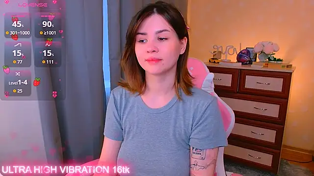 cutie mili online show from 25, 9, 2025