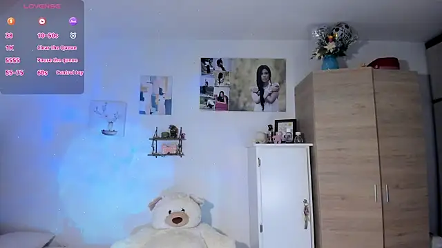 VeronikaOlsen online show from 13, 11, 2025