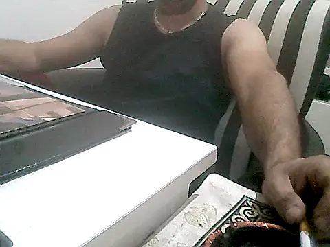 MezaRDanOnLineee online show from 9, 1, 2025