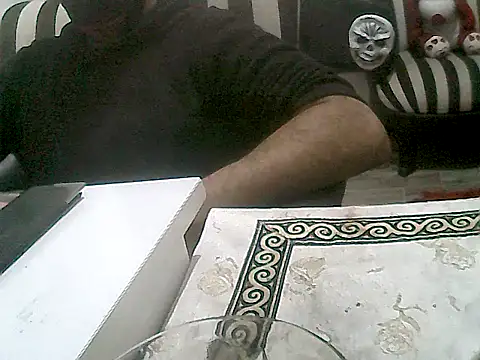 MezaRDanOnLineee online show from 1, 2, 2025