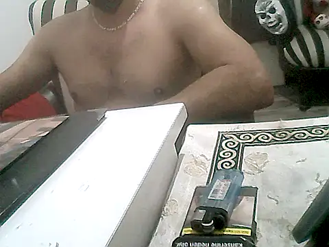 MezaRDanOnLineee online show from 26, 2, 2025