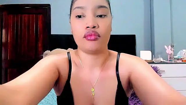Snapshot of Slim_Pleasurexxx chatting on 9, 10, 2025 Slim Pleasurexxx online show from 9, 10, 2025