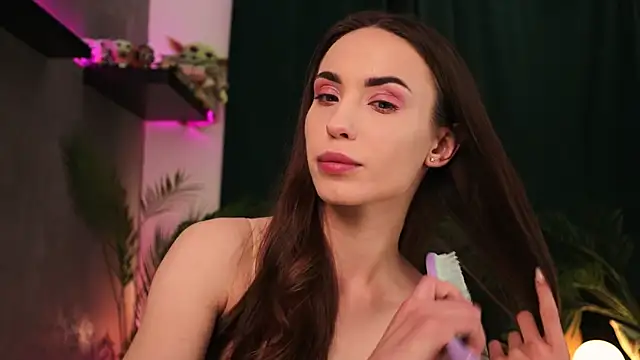 BabyYoda- online show from 12, 1, 2025