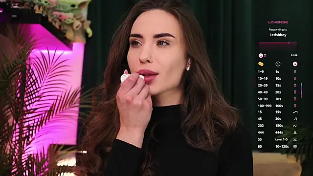 BabyYoda- online show from 8, 11, 2025