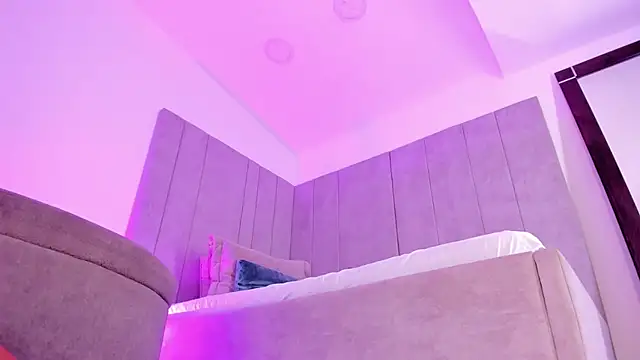 katie cruz online show from 8, 2, 2025