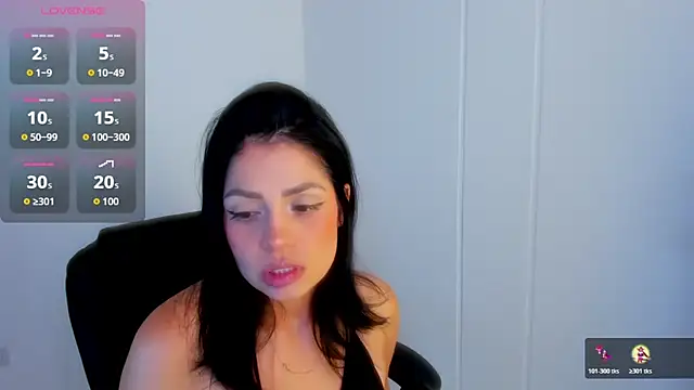 dominique21  online show from 12, 3, 2026