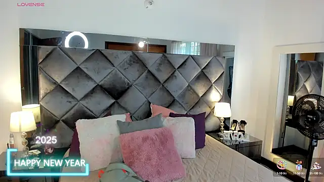 Snapshot of sofhiaa_adaams chatting on 22, 1, 2025 sofhiaa adaams online show from 22, 1, 2025