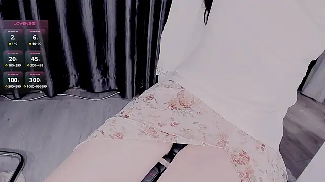 Snapshot of ella_zz chatting on 31, 1, 2025 ella zz online show from 31, 1, 2025