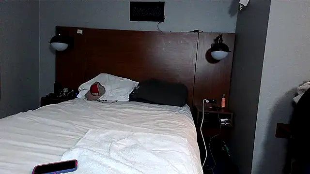 Snapshot of kittykat_1999@xh chatting on 6, 12, 2024 kittykat 1999xh online show from 6, 12, 2024