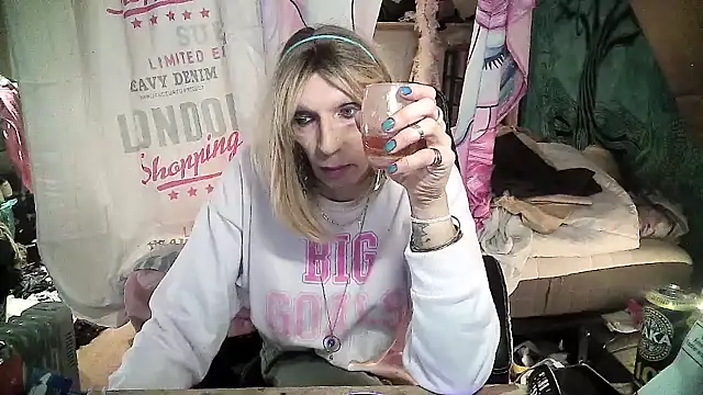 Ombeline1 online show from 11, 2, 2025