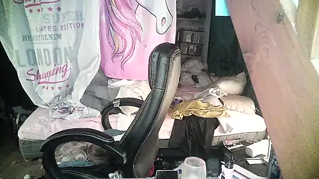 Ombeline1 online show from 21, 2, 2025