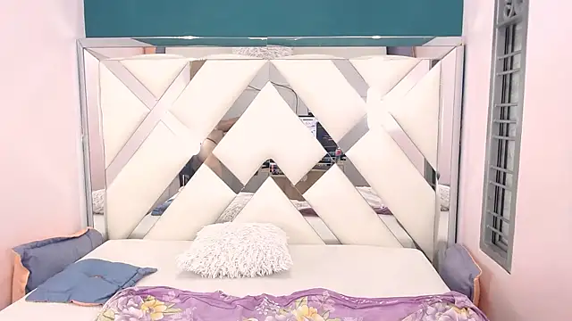 Lizeth Bels online show from 18, 1, 2025