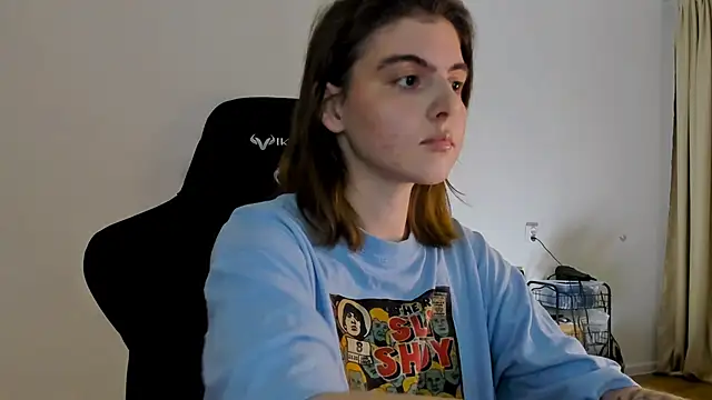 emmamurrr online show from 8, 12, 2024