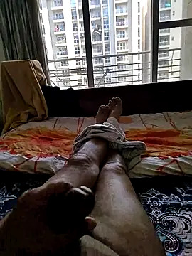 Nuttysub online show from 5, 3, 2025