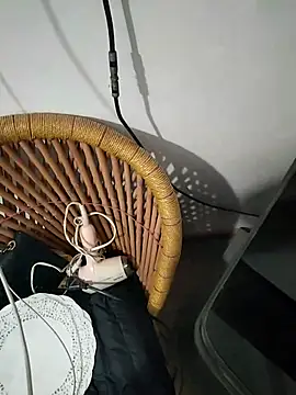 Nuttysub online show from 7, 3, 2025