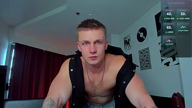 Snapshot of Samuel_Andrew chatting on 31, 7, 2026 Samuel Andrew online show from 31, 7, 2026