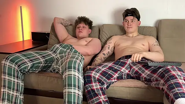 twoguyspleasure online show from 22, 1, 2025