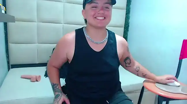 Snapshot of isabeautyx19 chatting on 29, 1, 2025 isabeautyx19 online show from 29, 1, 2025