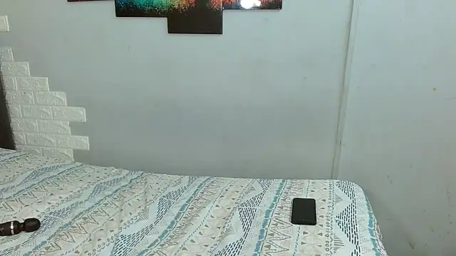 Snapshot of isabeautyx19 chatting on 9, 10, 2025 isabeautyx19 online show from 9, 10, 2025