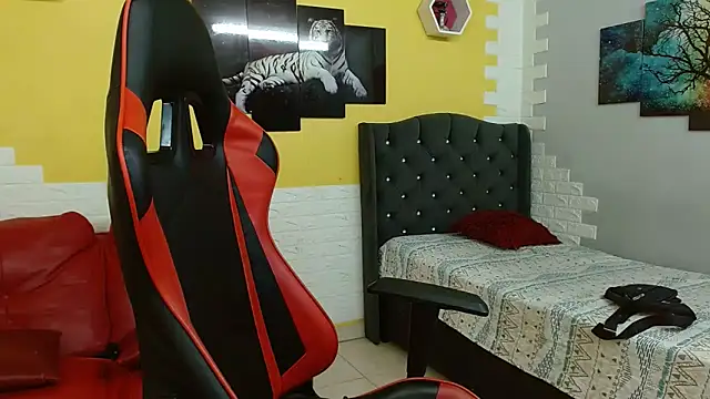 isabeautyx19 online show from 2, 12, 2025