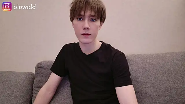 Snapshot of callmenineoneseven chatting on 16, 2, 2026 callmenineoneseven online show from 16, 2, 2026