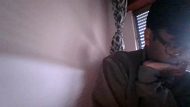 bigbutted daddy online show from 18, 2, 2025