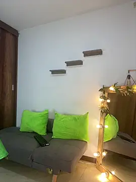 alexa joonesofficial online show from 18, 3, 2025