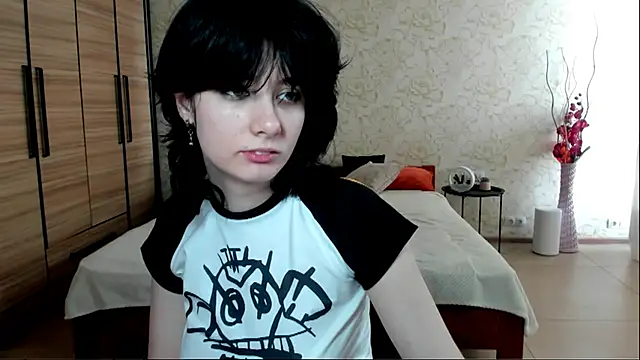 Snapshot of JulisSweet chatting on 3, 2, 2025 JulisSweet online show from 3, 2, 2025