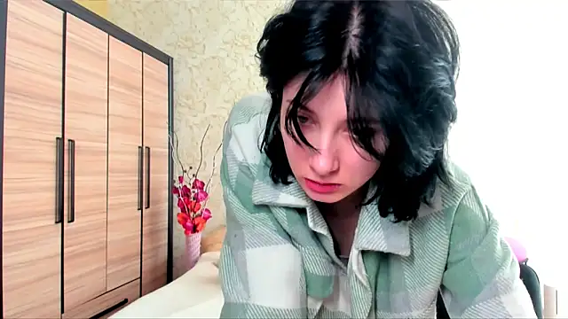 Snapshot of JulisSweet chatting on 27, 2, 2025 JulisSweet online show from 27, 2, 2025