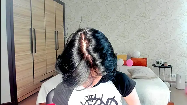 Snapshot of JulisSweet chatting on 15, 3, 2025 JulisSweet online show from 15, 3, 2025