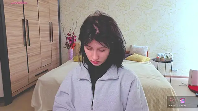 Snapshot of JulisSweet chatting on 27, 9, 2025 JulisSweet online show from 27, 9, 2025