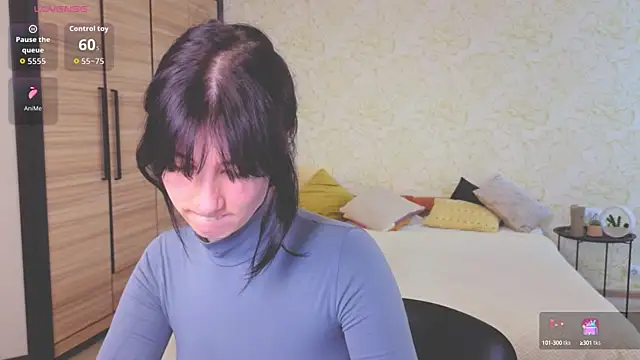 Snapshot of JulisSweet chatting on 2, 10, 2025 JulisSweet online show from 2, 10, 2025