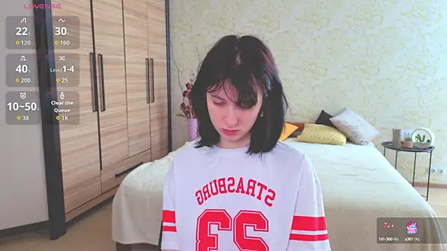 Snapshot of JulisSweet chatting on 4, 10, 2025 JulisSweet online show from 4, 10, 2025