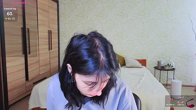 JulisSweet online show from 5, 12, 2025