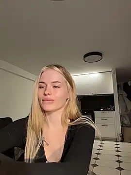 Vladamais online show from 18, 4, 2026