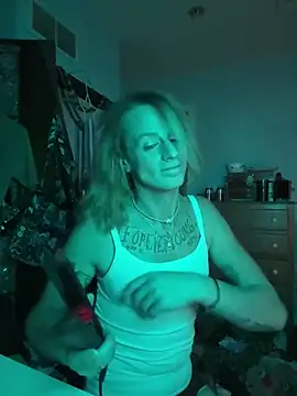 Cutetrans90 online show from 5, 2, 2025