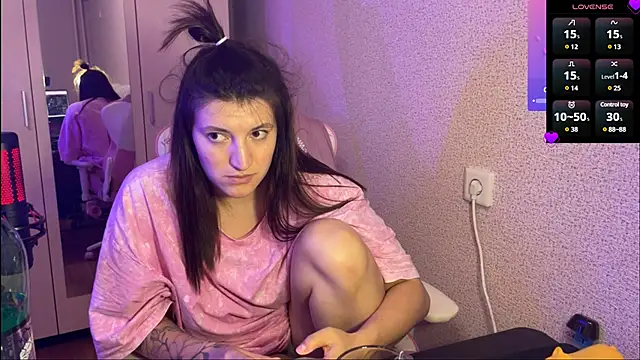 Snapshot of Katrin__kiss chatting on 5, 2, 2025 Katrin kiss online show from 5, 2, 2025